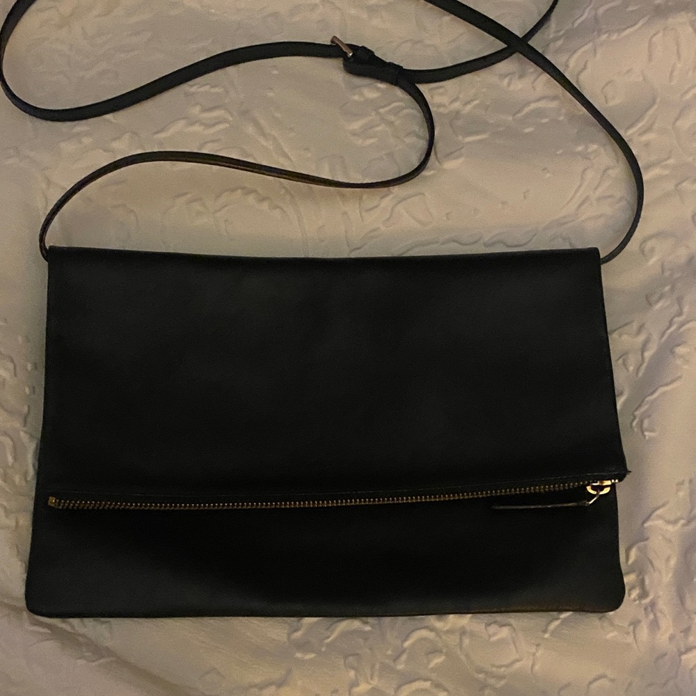 Everlane minimalist black leather bag